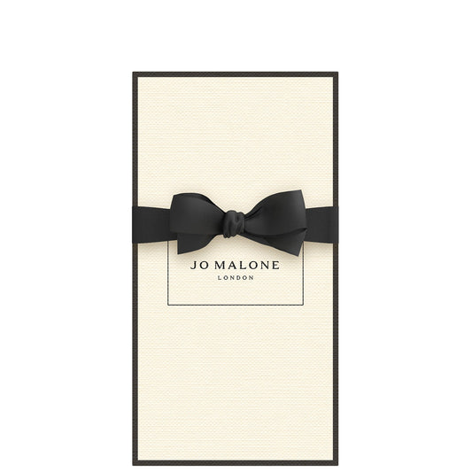Jo Malone London Lime Basil & Mandarin Cologne styled image