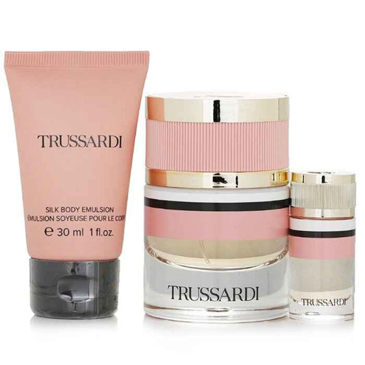 Trussardi Eau de Parfum Weekend Coffret 30mL + 7mL + 30mL Body Emulsion