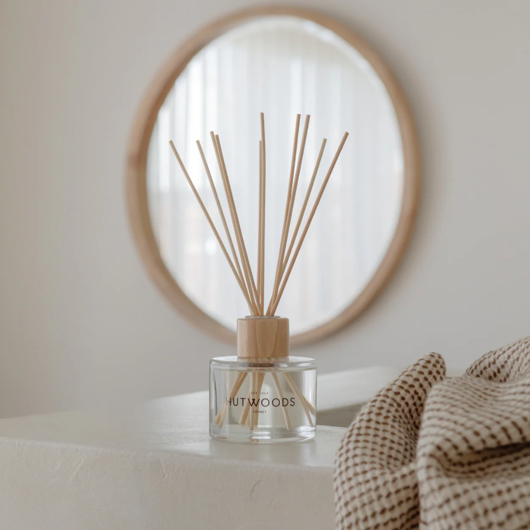 Hutwoods Wild Jasmine & Sandalwood Large Candle 500g & Reed Diffuser 200mL Bundle - The Perfume Company