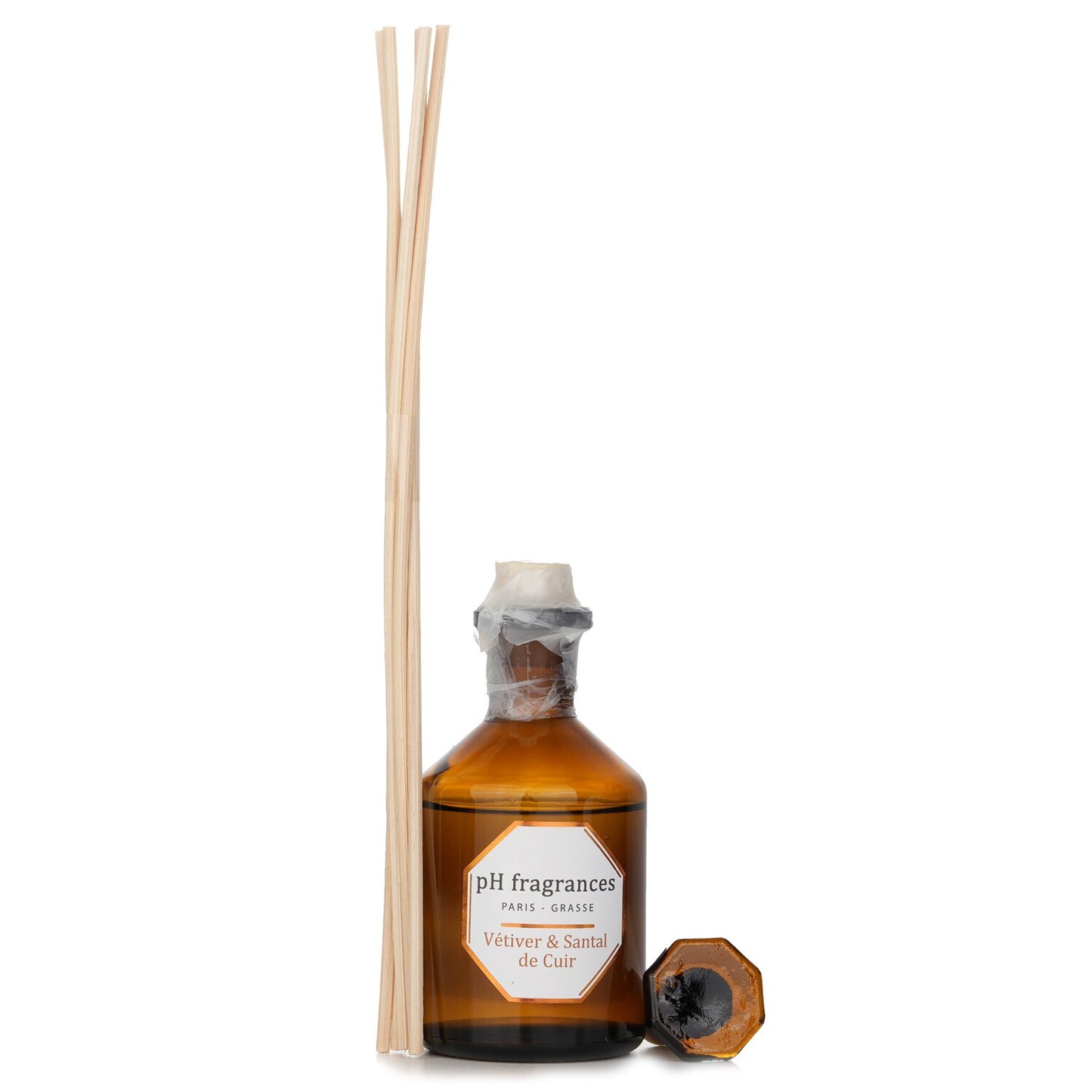 pH fragrances Home Perfume Diffuser Vetiver & Sandal Of Leather 100mL strawberrynet alternate / packaging view