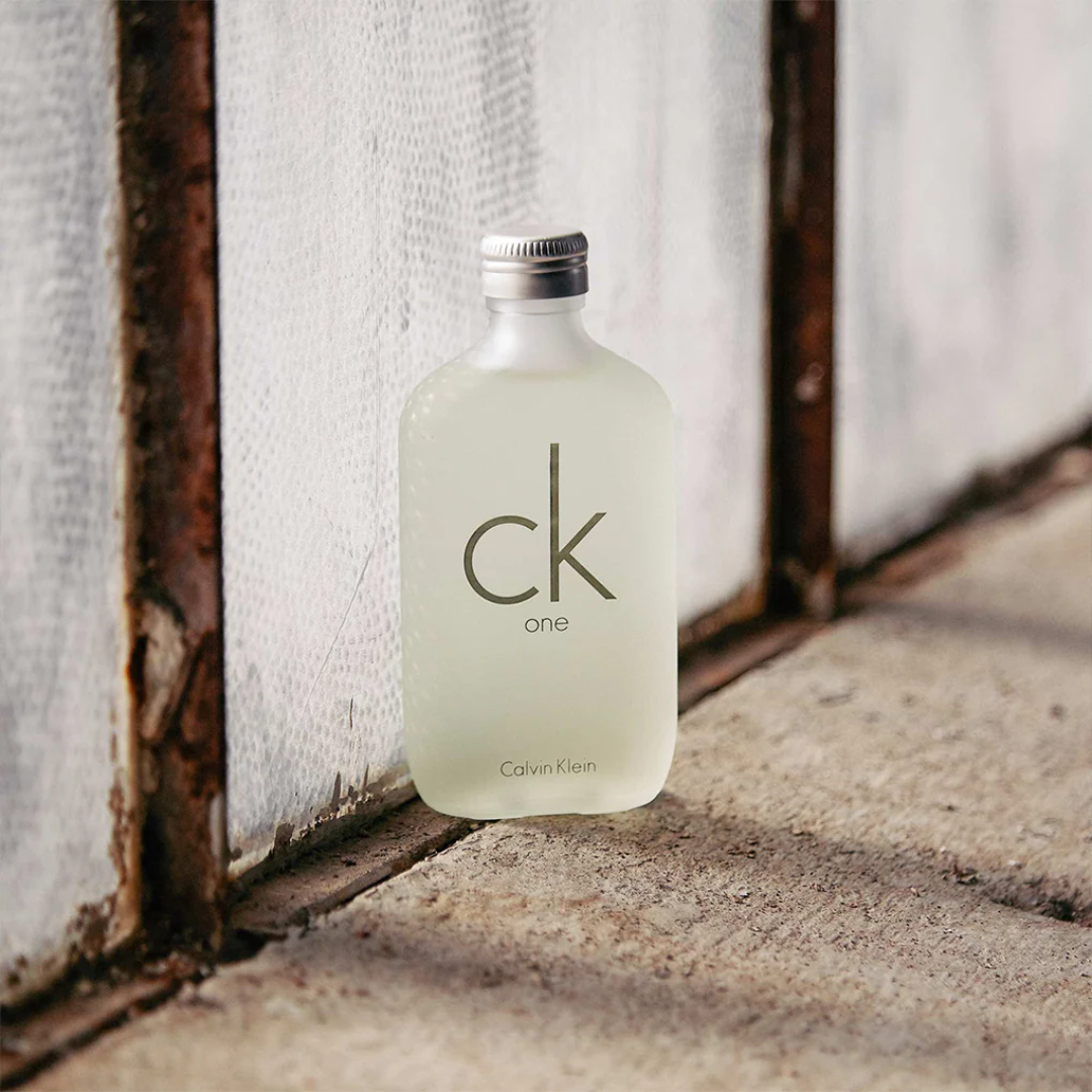 Calvin Klein CK One Gift Set 200mL Eau de Toilette + 200mL Body Moisturiser