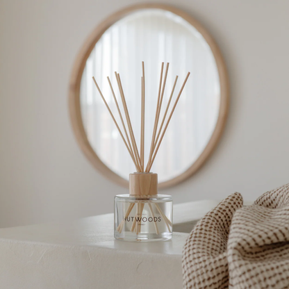 Hutwoods Wild Jasmine & Sandalwood Large Candle 500g & Reed Diffuser 200mL Bundle - The Perfume Company