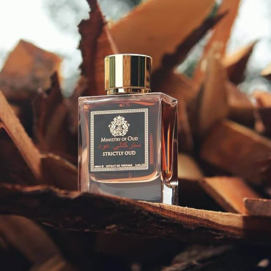 Fragrance World Minister Of Oud Strictly Oud Extrait de Parfum 100mL