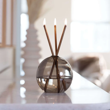 Everlasting Candle Co - Everlasting Candle Co Neva Signature Set - Storm Vase & Champagne Candle Sticks - The Perfume Company