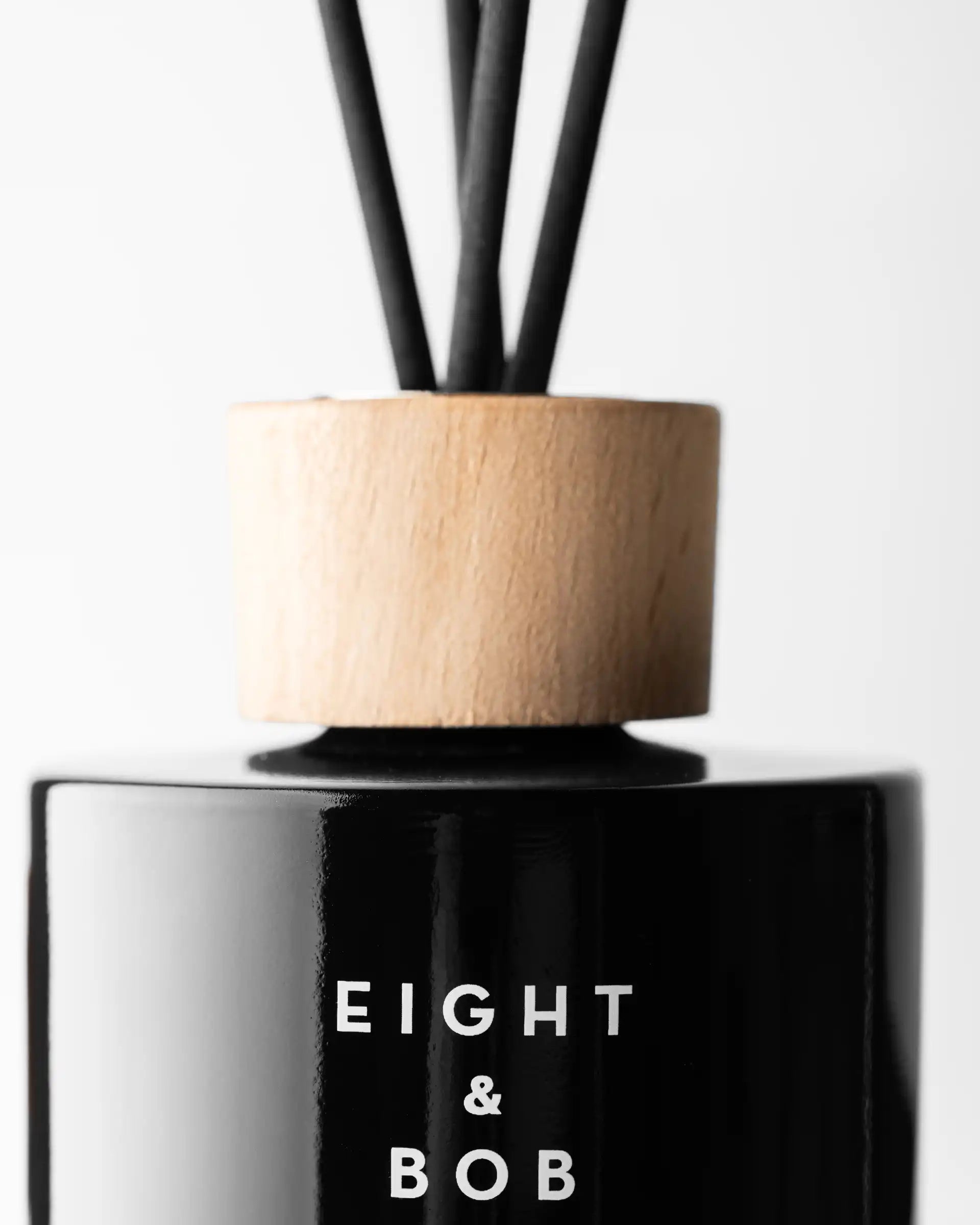 Eight & Bob Sagaponack The Hamptons official diffuser detail image