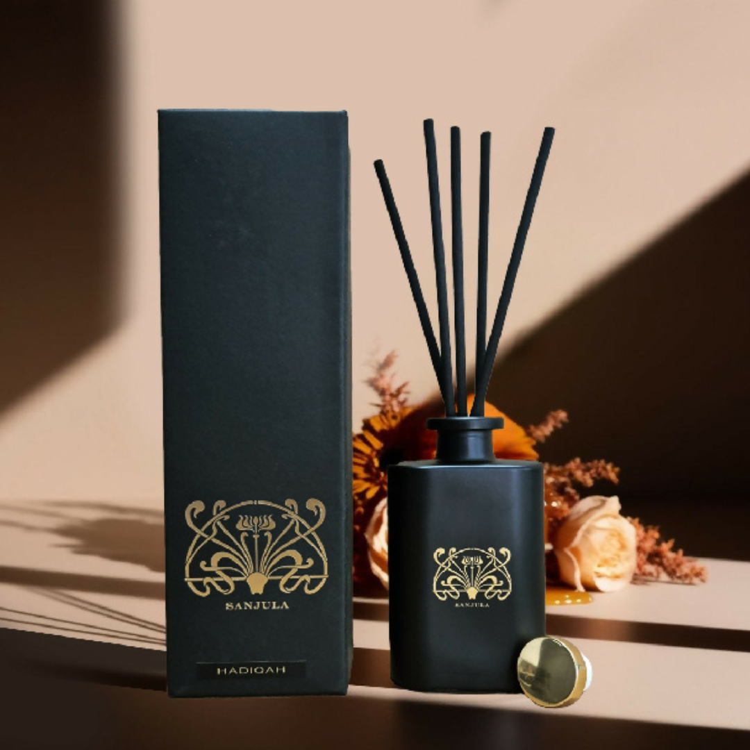 REED DIFFUSER - SANJULA - SANJULA Old Money | Premium Reed Diffuser 200ml - The Gift Company